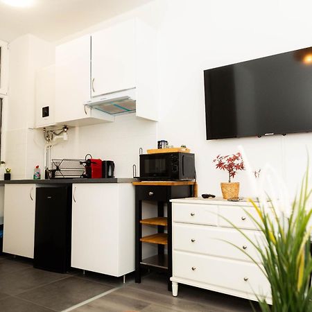 Studio Stade De France 4 Pour 2 Personnes 圣但尼 外观 照片