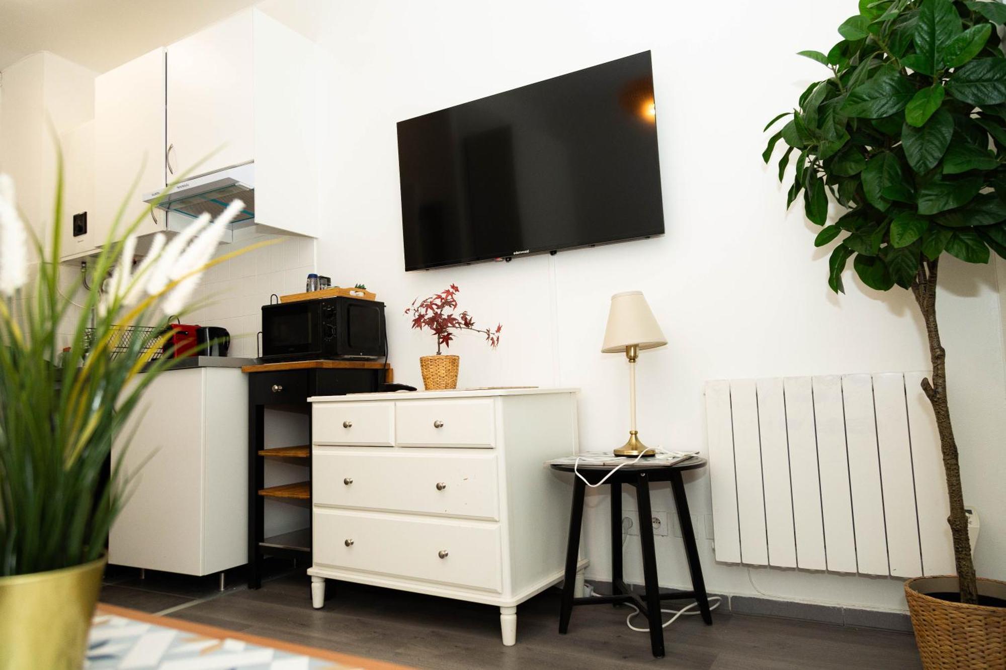 Studio Stade De France 4 Pour 2 Personnes 圣但尼 外观 照片
